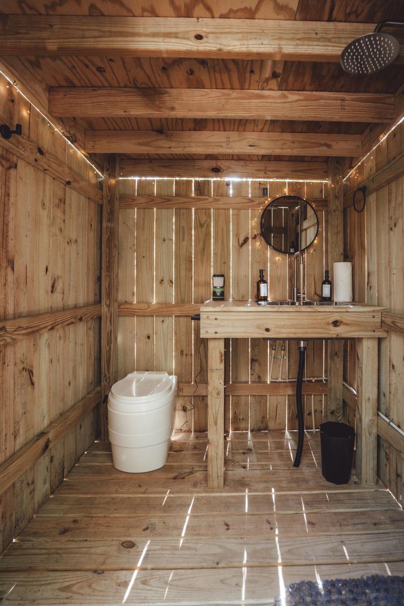Апартаменты Blue Brambler Glamping A-Frame Rockbridge Экстерьер фото